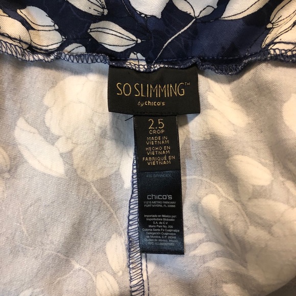 CHICO’S So Slimming Brigitte Floral Print … - Picture 5 of 7
